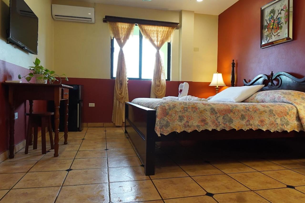 סן איגנאסיו Venus Hotel מראה חיצוני תמונה